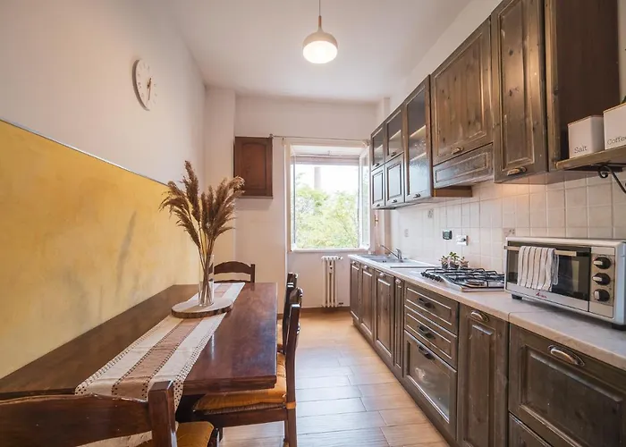 Marconi 31 Near Trastevere Station - Rome Vacation M&D Apartman *